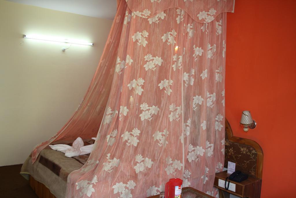 Hotel Ocean Blue Manali Exterior foto
